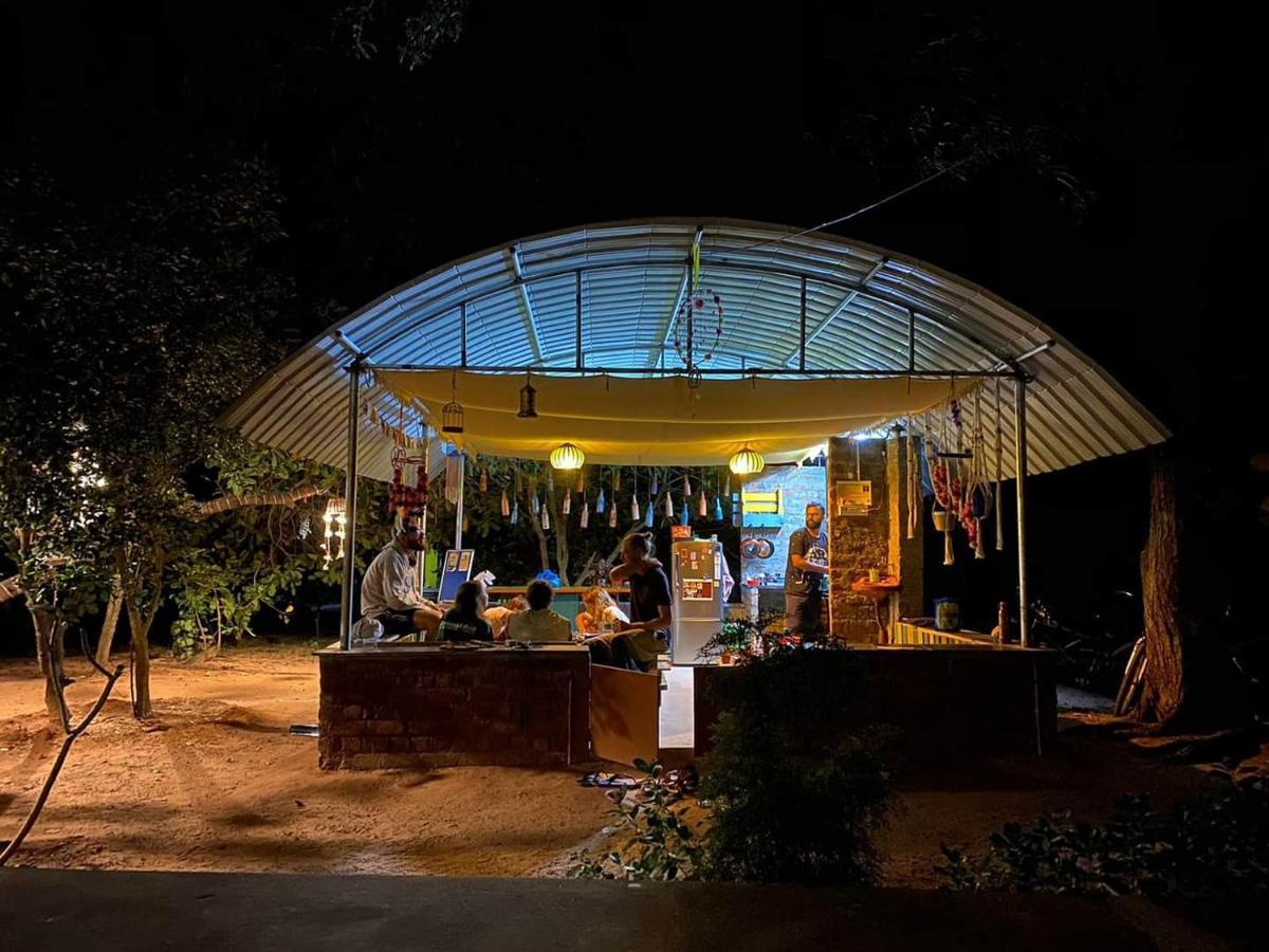 The Dreamcatcher Vandrehjem Auroville Eksteriør billede